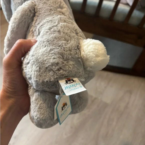 Silver Bashful Bunny Medium - Picture 2 of 3